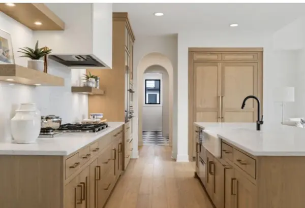 XXXX Mable LN, Eden Prairie, MN 55347