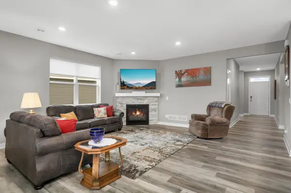 13626 Applewood TRL, Rosemount, MN 55068