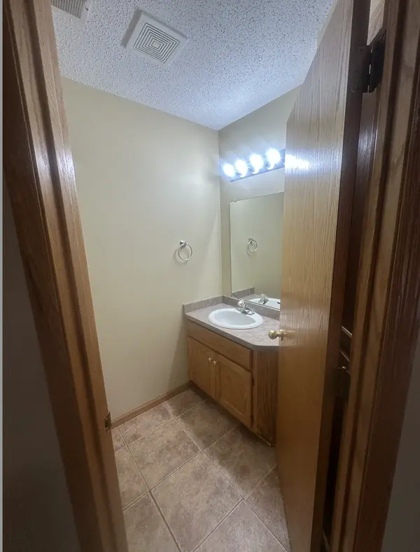 4670 19th ST SW, Forest Lake, MN 55025
