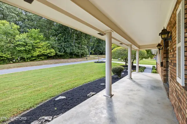 7707 E Ogg Rd, Knoxville, TN 37938