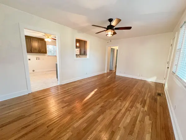 200 S Meadow Cir, Clarksville, TN 37043