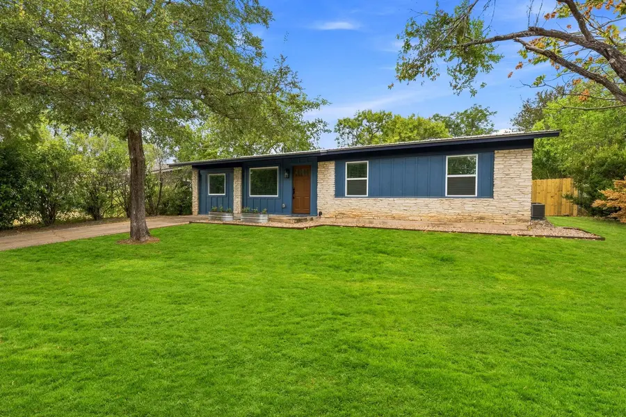 204 Chippendale Ave, Austin, TX 78745