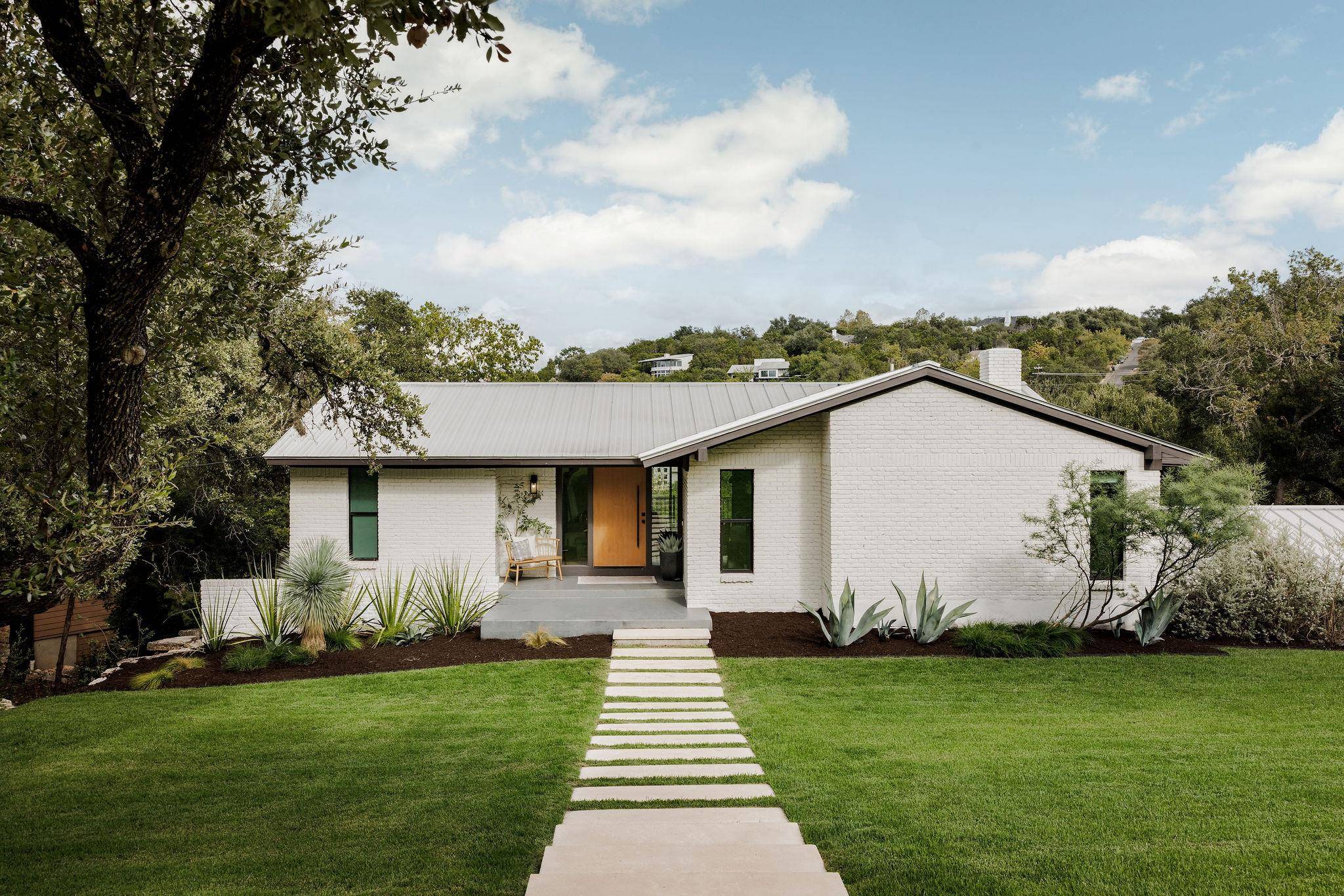 2305 Trail Of Madrones, Austin, TX 78746