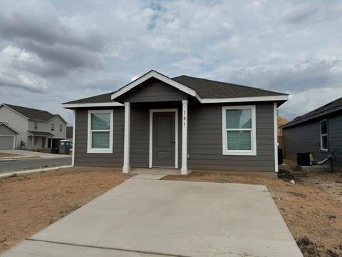 101 Silent Sky LN, Hutto, TX 78634