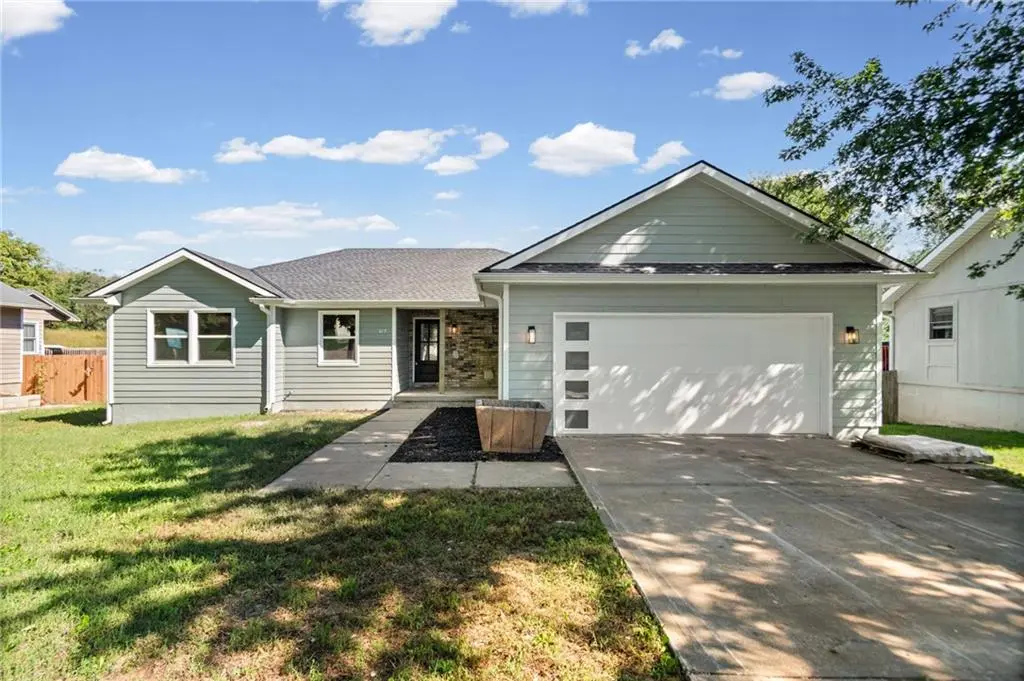 615 S Camden ST, Richmond, MO 64085