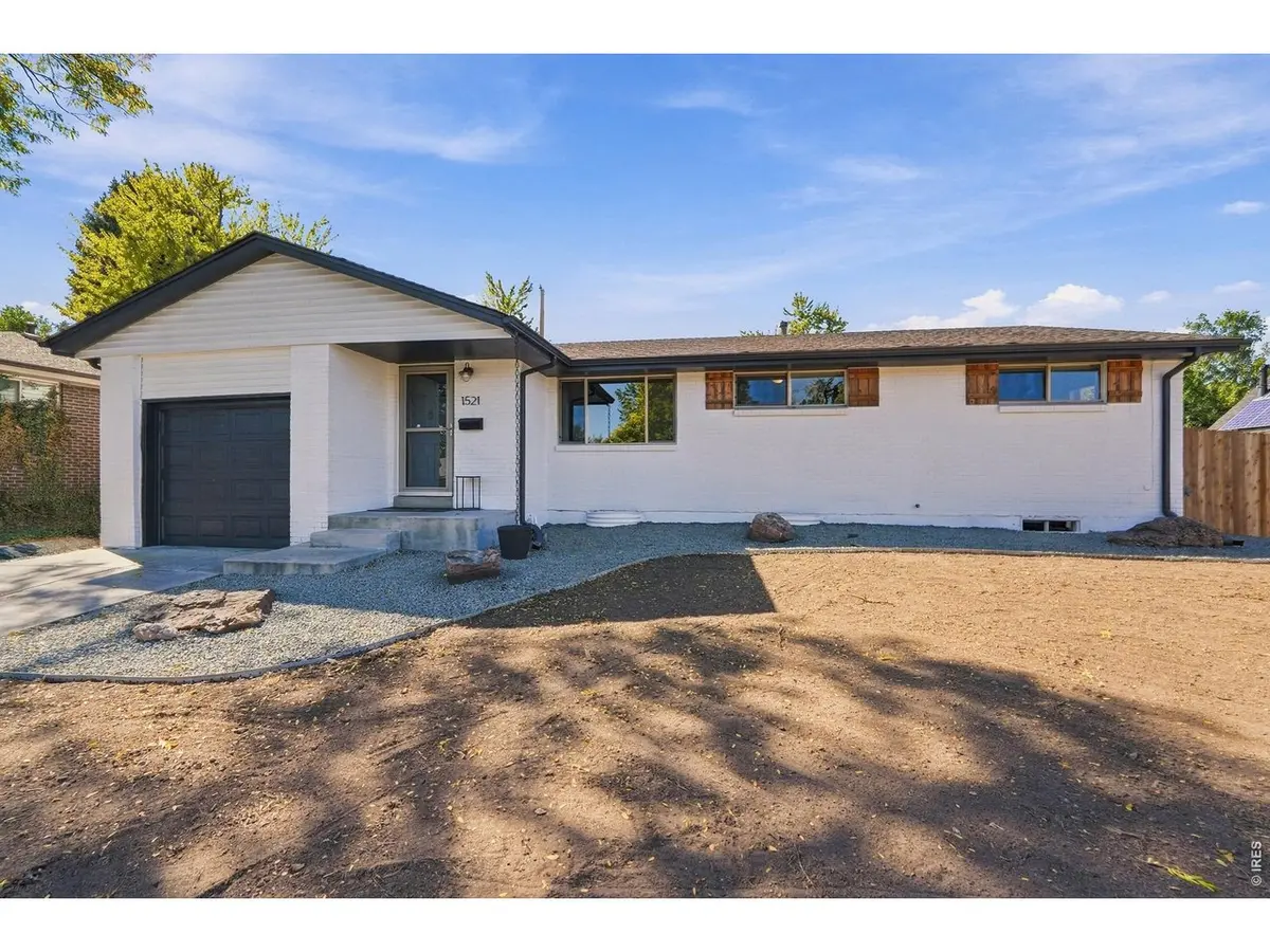 1521 S Carr, Lakewood, CO 80232