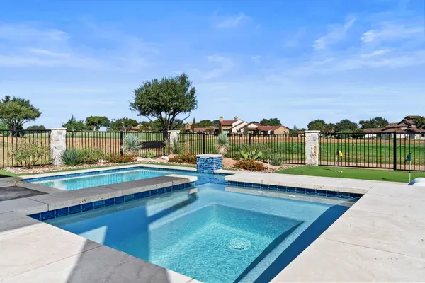 100 Encantada, Horseshoe Bay, TX 78657