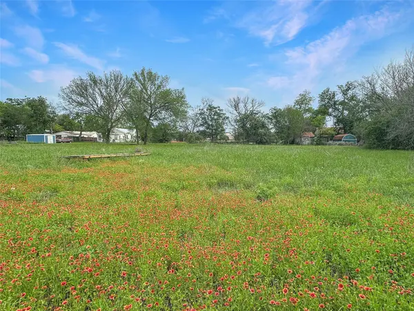 1314 Farm ST, Bastrop, TX 78602