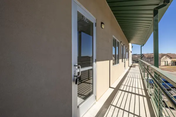 5373 Williams DR #220, Georgetown, TX 78633