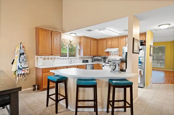 12900 Medina River WAY, Austin, TX 78732