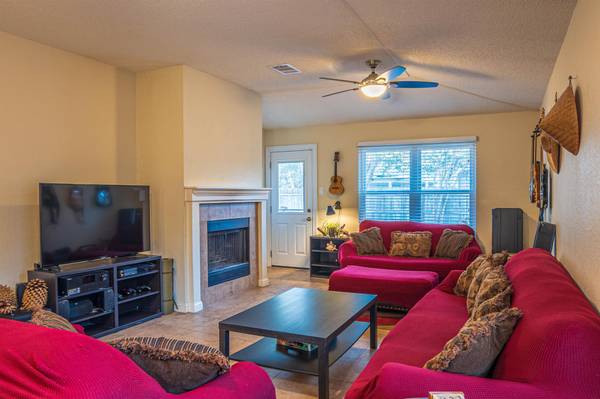 3319 Settlement DR, Round Rock, TX 78665