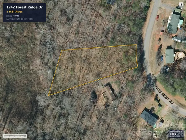 1242 Forest Ridge DR, Bessemer City, NC 28016