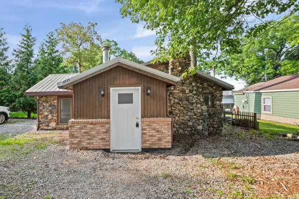3935 E Parses RD, Monticello, IN 47960