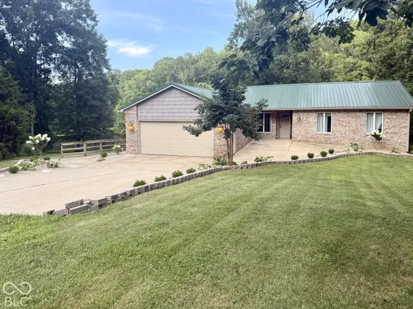 8900 Island Pond RD, Quincy, IN 47456
