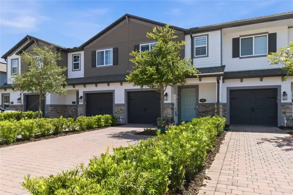 385 CAPE HONEYSUCKLE PL, Sanford, FL 32771
