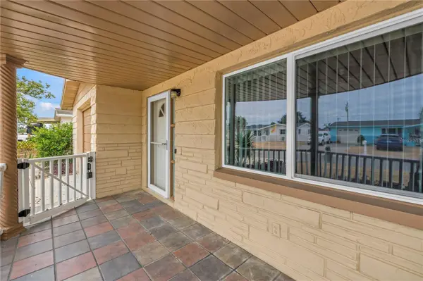 1516 DERRICK ST, Holiday, FL 34690