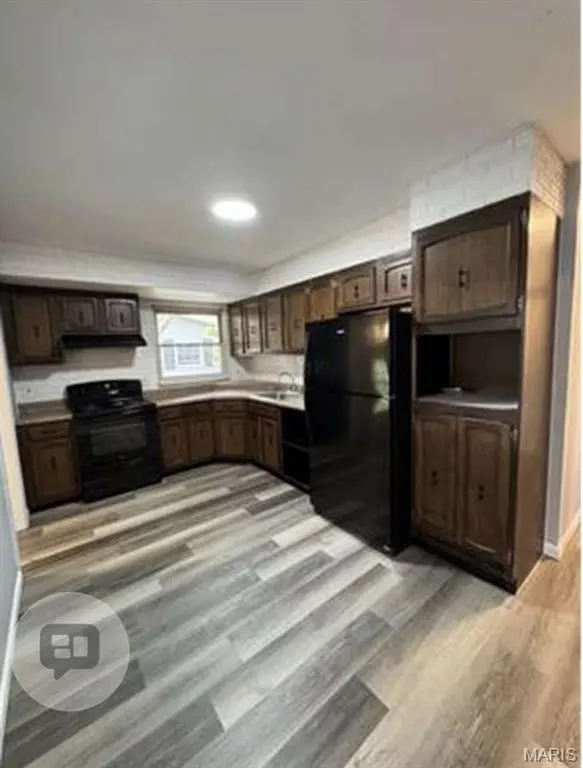 10433 Hobkirk DR, St Louis, MO 63137
