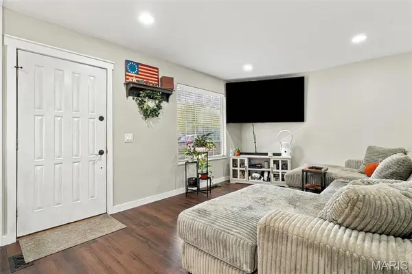 71 White Doe CT, Eureka, MO 63025