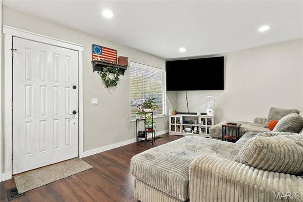 71 White Doe CT, Eureka, MO 63025