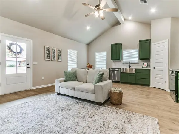 226 E Oklahoma AVE, Kingfisher, OK 73750
