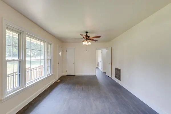 206 Experiment Ln, Columbia, TN 38401