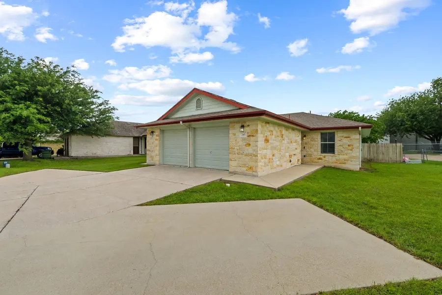 245 Marvin CV, Hutto, TX 78634