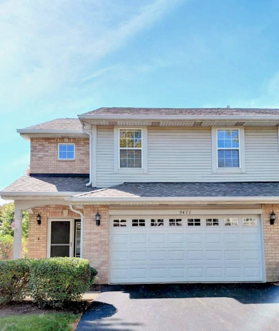 9411 Fountain Point CIR, Darien, IL 60561
