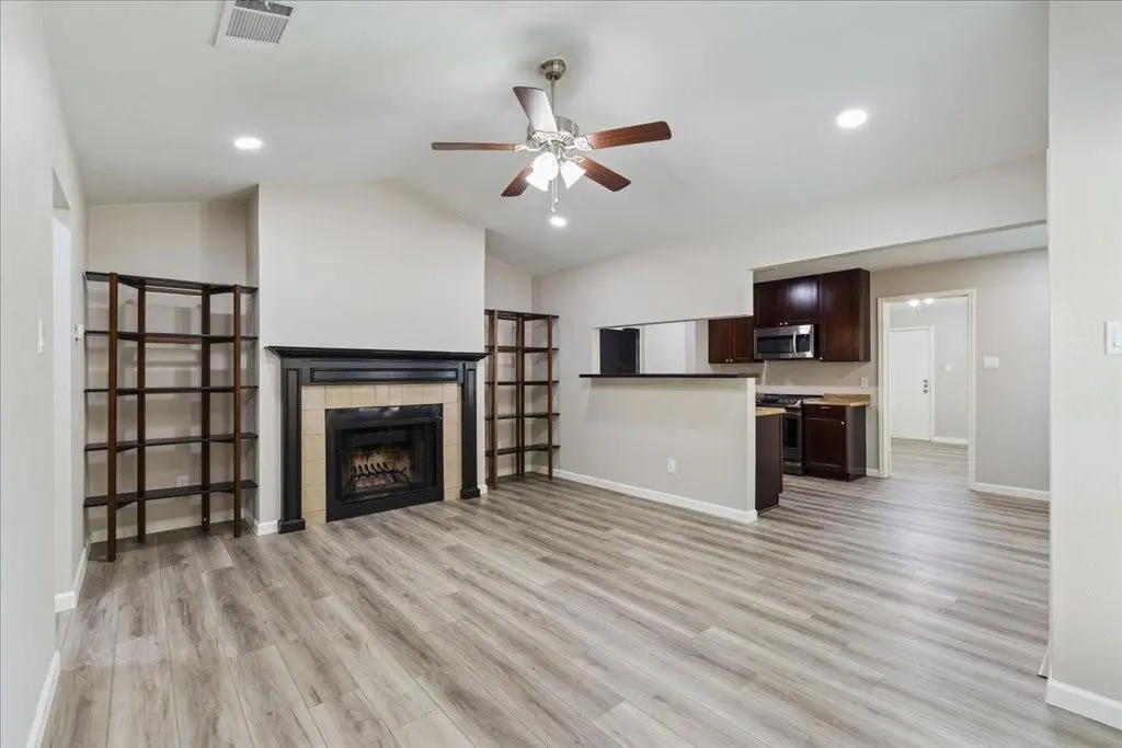 13300 Cowdray PARK #A, Austin, TX 78729