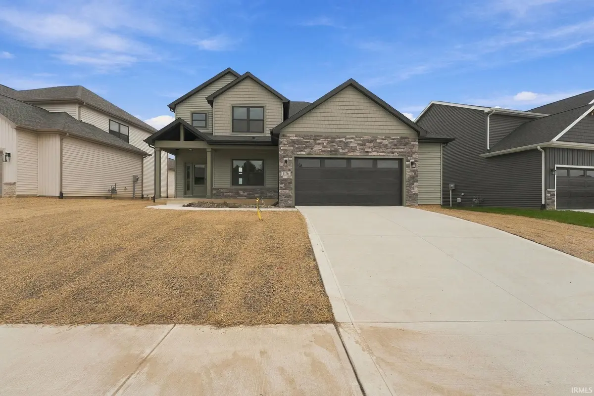 1176 Arthur Heights DR, Fort Wayne, IN 46818