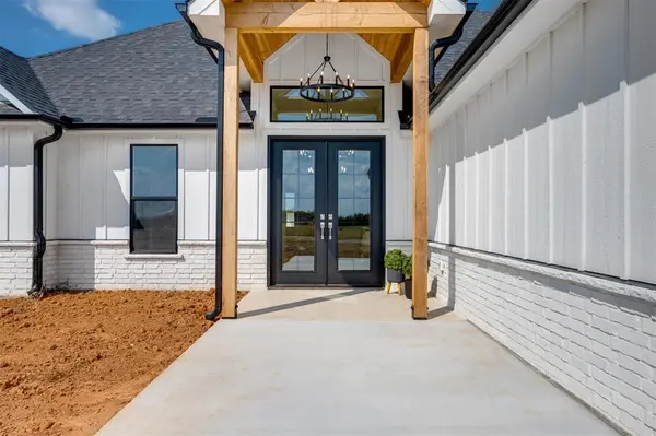 11 Private Road 33084, Sumner, TX 75486