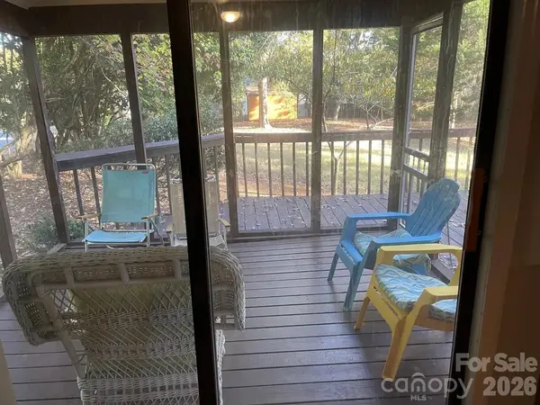 7037 Cambridge CT, Tega Cay, SC 29708