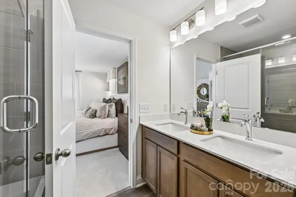 7547 Ethora WAY, Charlotte, NC 28216