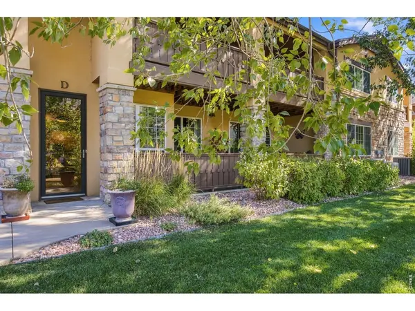 9896 W Freiburg #1-D, Littleton, CO 80127