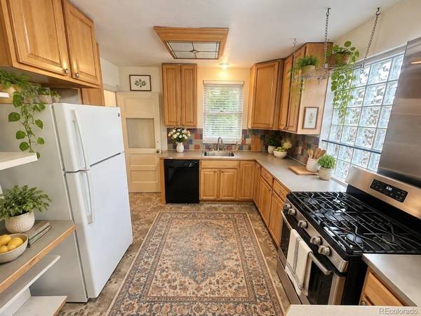 2101 S Emerson, Denver, CO 80210
