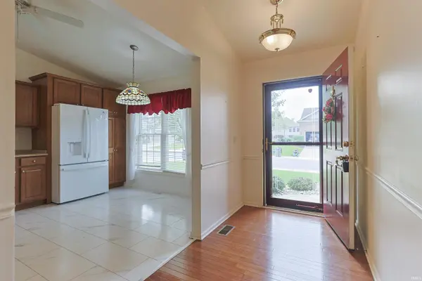 18131 N Cloverleaf DR, South Bend, IN 46637