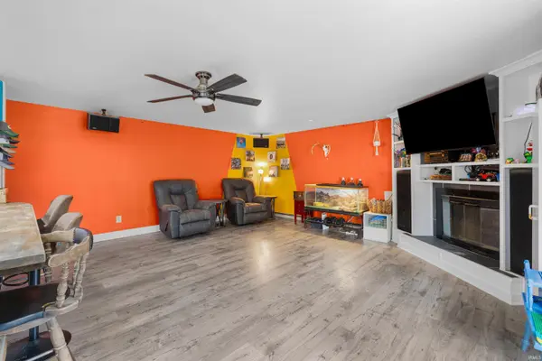 1305 Culbertson CT, Auburn, IN 46706-3109