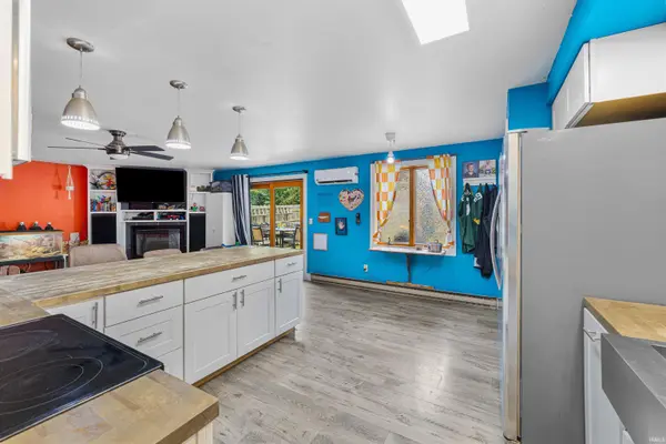 1305 Culbertson CT, Auburn, IN 46706-3109