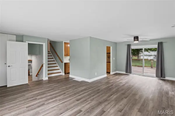 1104 N Yale DR, O'fallon, IL 62269