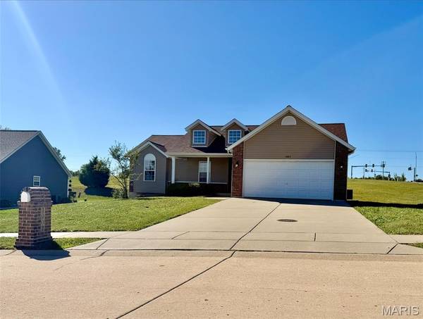 1007 Wrigley CIR, Warrenton, MO 63383