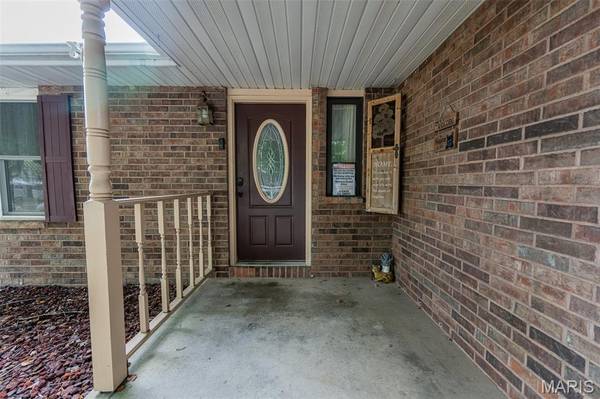 1606 Amber PL, Rolla, MO 65401