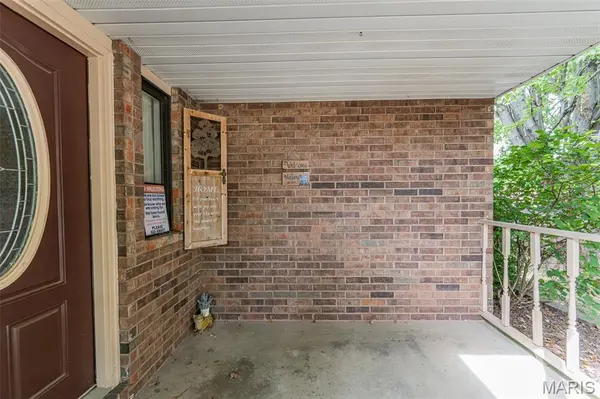 1606 Amber PL, Rolla, MO 65401