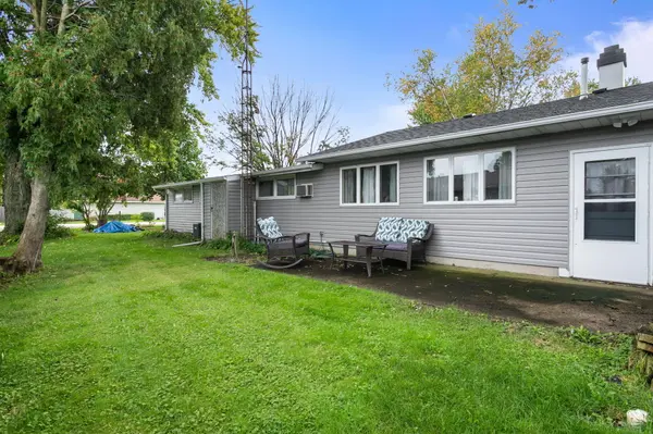 529 W Elm ST, New Carlisle, IN 46552