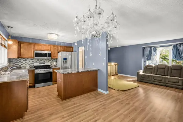 6781 Brunswick AVE N, Brooklyn Park, MN 55429