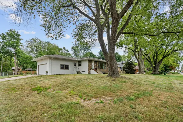 2754 Hamline AVE N, Roseville, MN 55113