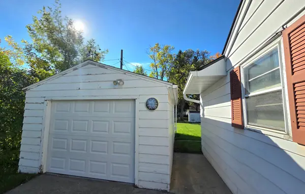 1323 12th AVE N, Moorhead, MN 56560