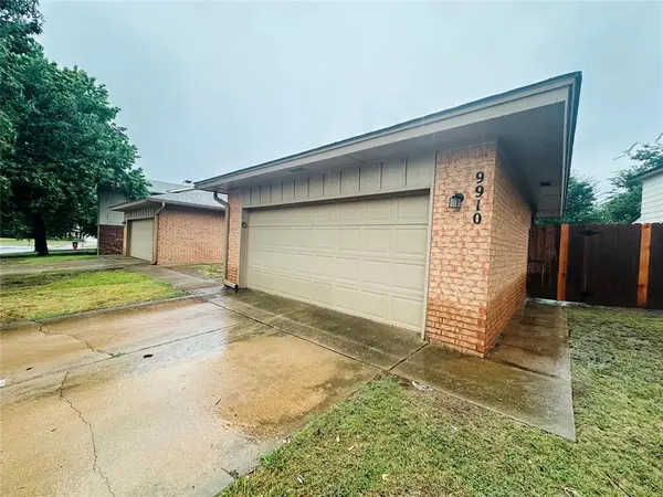 9910 Mashburn BLVD, Oklahoma City, OK 73162