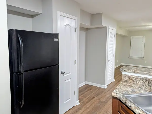 1561 Center Pointe Dr, Murfreesboro, TN 37130