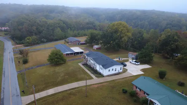410 Columbia Ave, Centerville, TN 37033