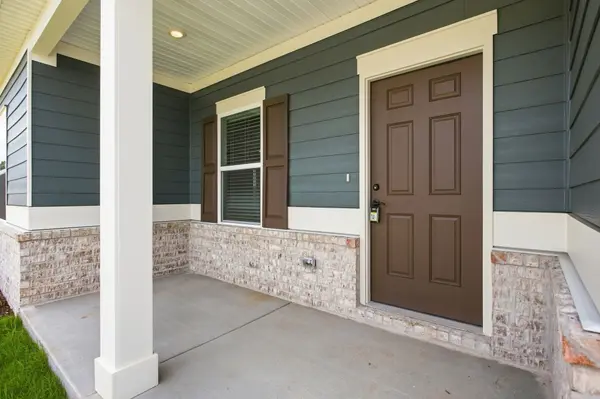 606 Nightengale Ridge Dr, Columbia, TN 38401