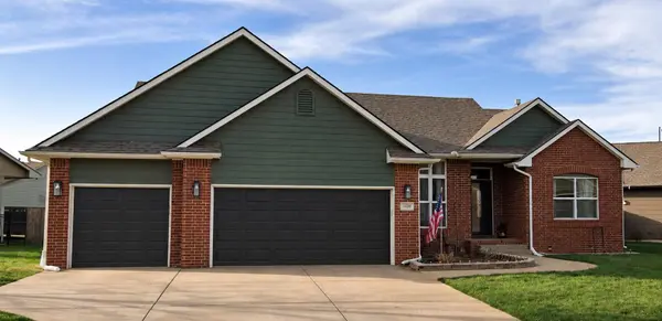 1430 E Summerlyn, Derby, KS 67037
